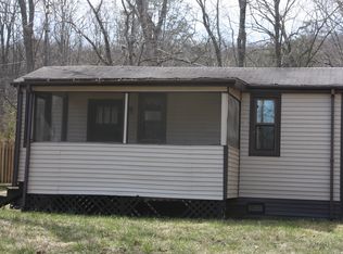 7756 S Page Valley Rd, Luray, VA 22835