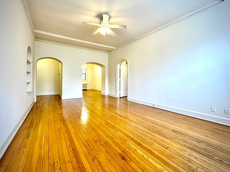 Embassy Apartments — Photo 12