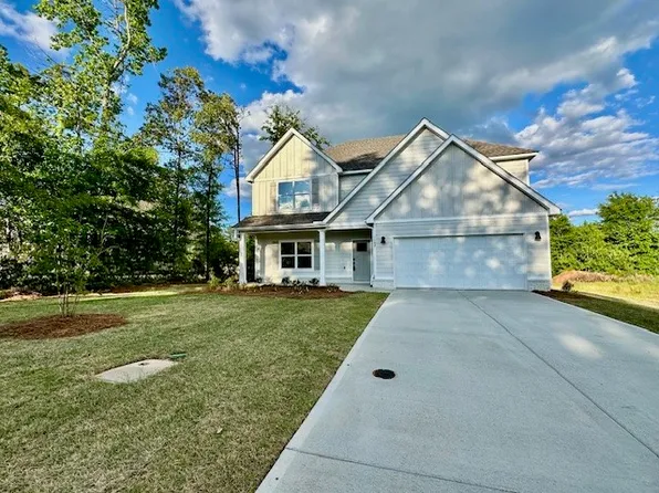 1109 Catherine Dr, Opelika, AL 36801