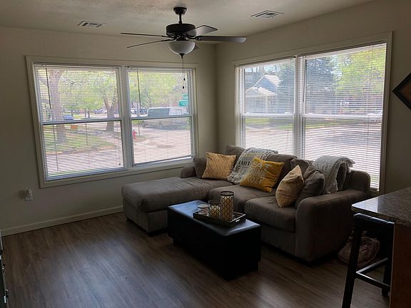 3rd image of 901 Bluemont Ave