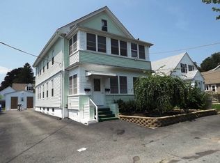 31 Ferncrest Blvd, North Providence, RI 02911