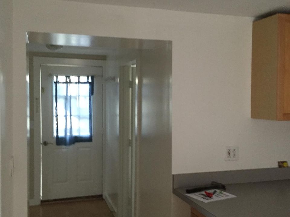 2nd image of 15 Cove Ave