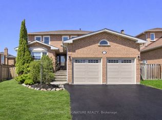 43 Falstaff Cres, Whitby, ON L1R 1W3