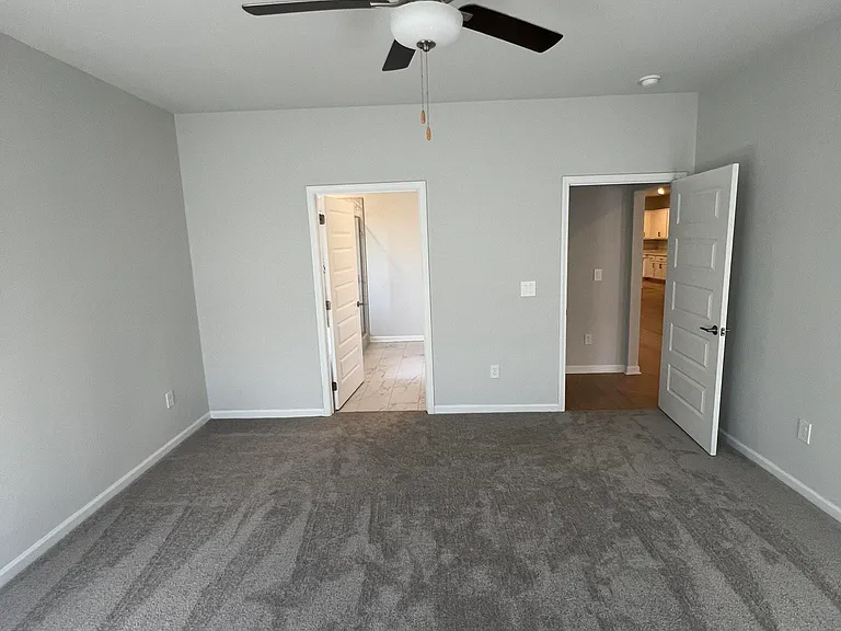 159 Little Britain St — Photo 18
