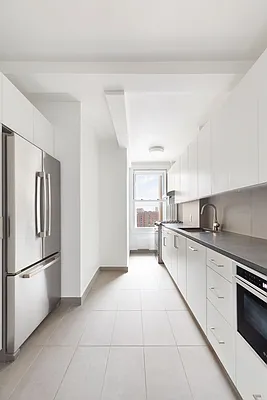 Rented by Compass | media 29