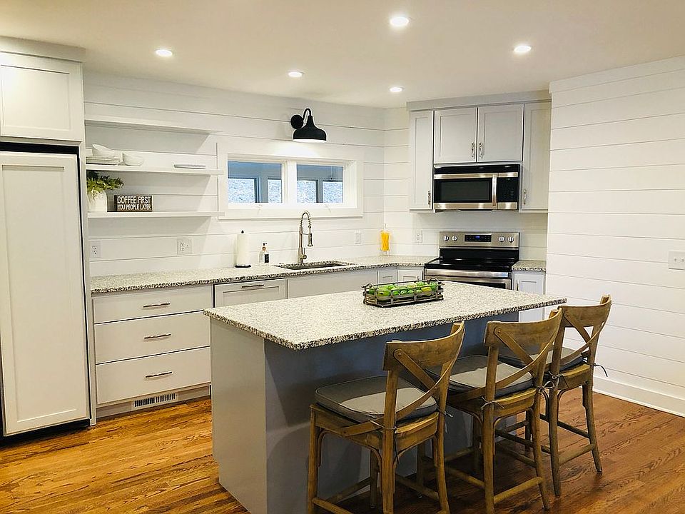 Amazing custom kitchen