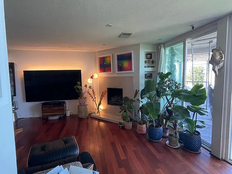 535 Burnett Ave #1 — Photo 8