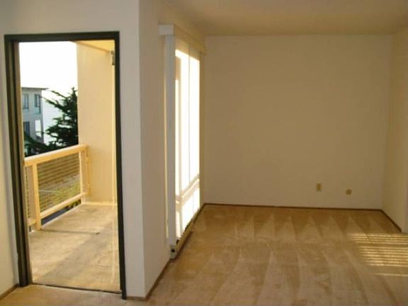 Sunny Sleeping Alcove