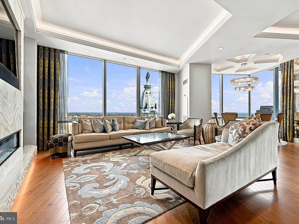 1414 S Penn Sq #39B