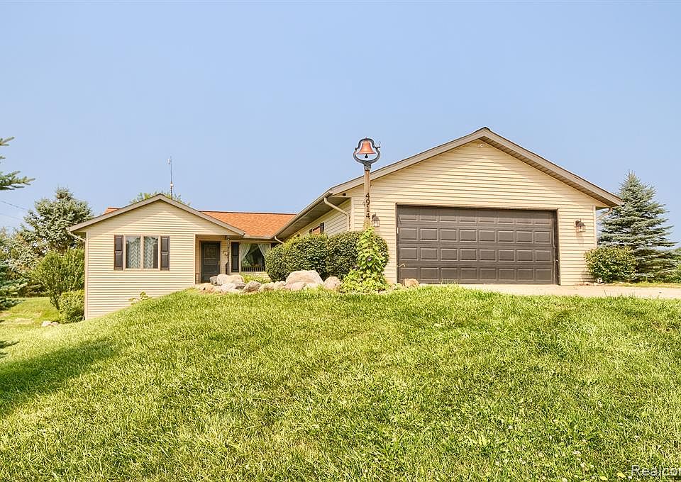 4914 Schott Rd, Mayville, MI 48744 Zillow