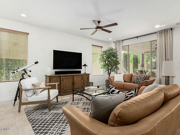 4th image of 3945 E CHERRY HILLS Drive