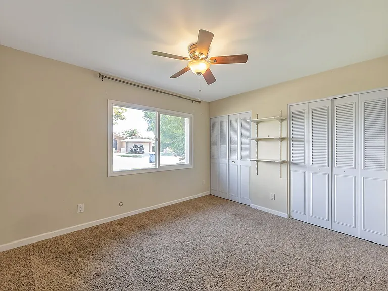 505 E Carson Dr — Photo 28