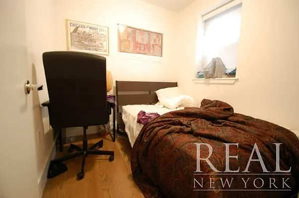 Rented by REAL New York | media 14