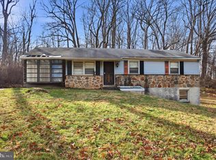 129 Locksley Rd, Glen Mills, PA 19342