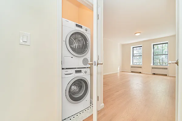 Rented by Living New York | media 18