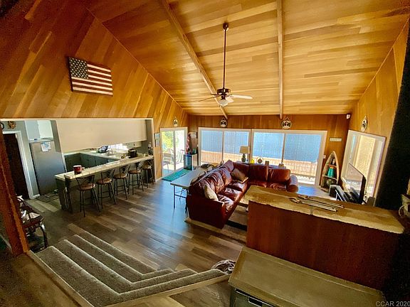 3rd image of 4851 Lakeshore Dr