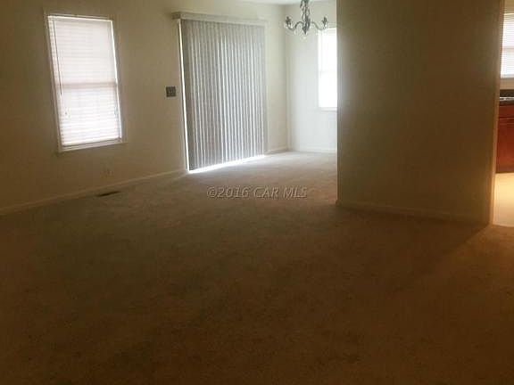 5th image of 705 Marquis Ave