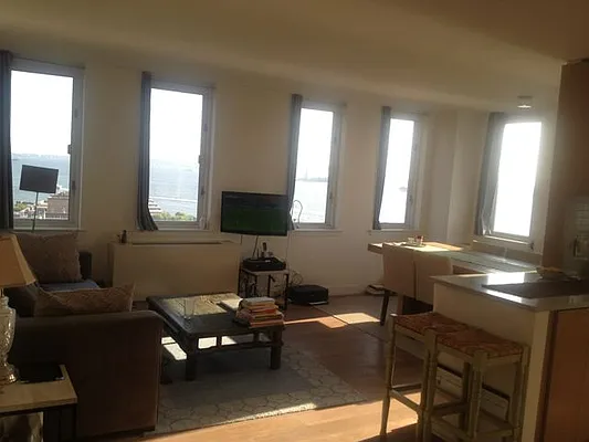 Rented by Rainbow New York | media 16