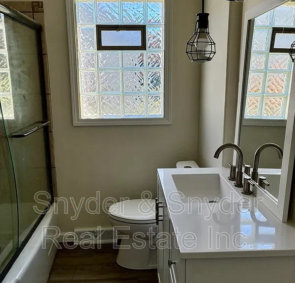 1173 Dayton St — Photo 10