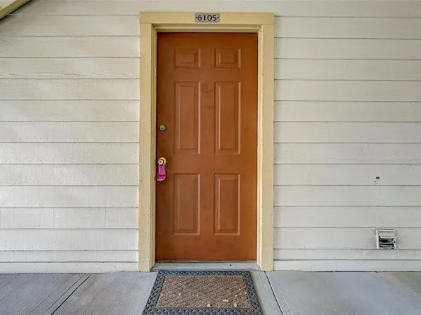 11901 4th St N APT 6105, Saint Petersburg, FL 33716