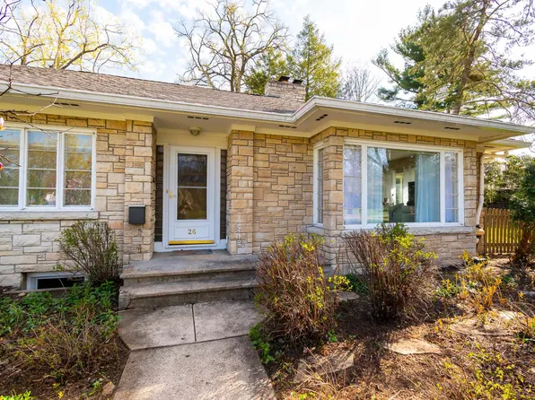 26 Lakewood Blvd, Madison, WI 53704