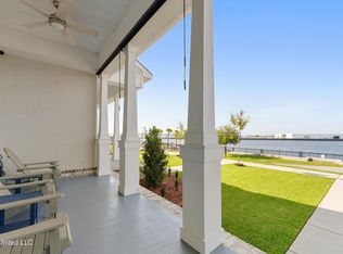 3012 Dock St, Pascagoula, MS 39567