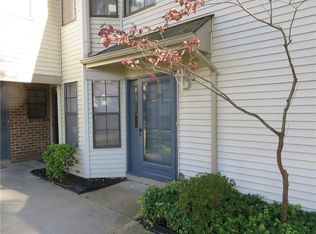 2301 Bayhead Dr #2301, Parlin, NJ 08859