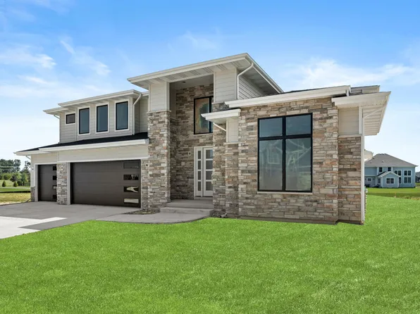 9683 Corydalis Ave, Saint John, IN 46373