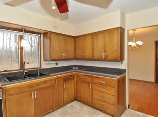 4065 N 138th St, Brookfield, WI 53005