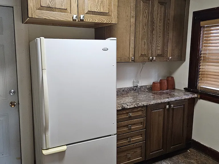 3435 Peach St — Photo 29