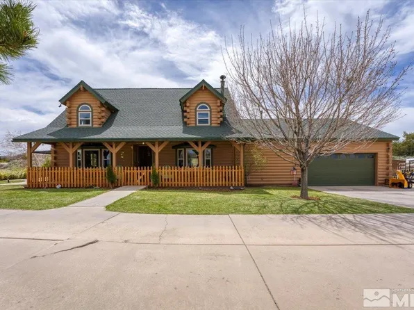 8705 Spearhead Way, Reno, NV 89506