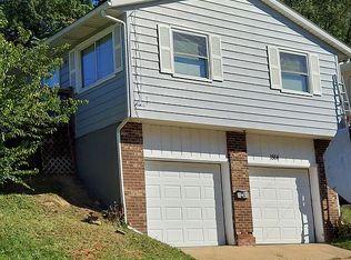 1864 Baker Ave, Akron, OH 44312