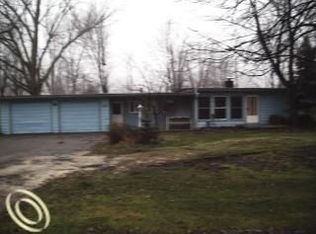 48898 Sugarbush Rd, Chesterfield, MI 48047