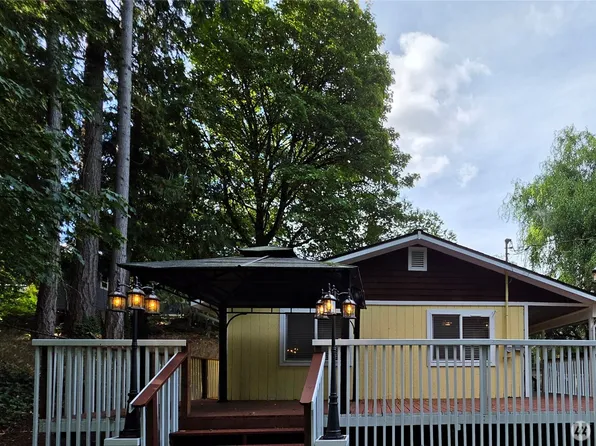 288 Decatur Avenue, Port Orchard, WA 98366