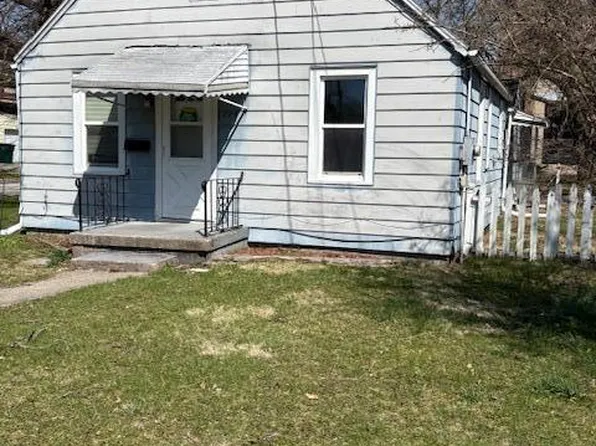 226 Dunlap St, Lansing, MI 48910