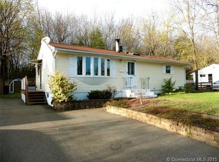 10 Magnolia Dr, Enfield, CT 06082