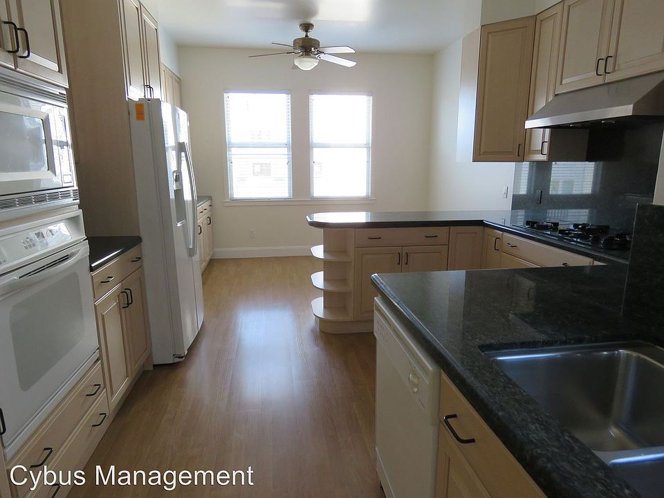 1st image of 2042 Greenwich St