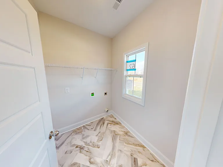 1018 Cherry Acres Dr — Photo 6