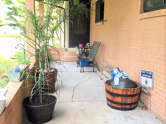 Nice Large Front Porch