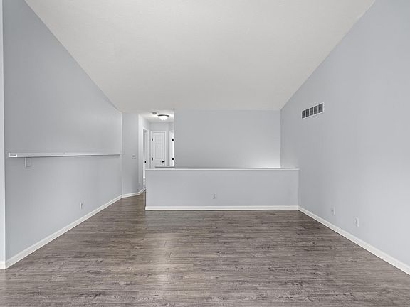 4th image of 2332 Sunflower Ct