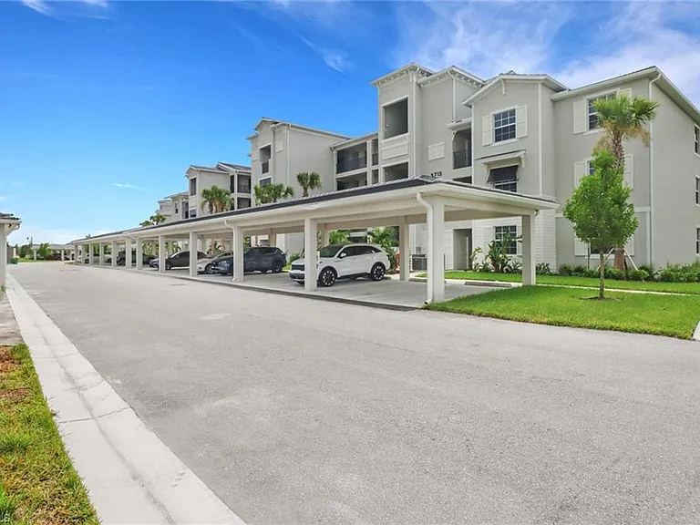 5715 Double Eagle Circle Ave #4431 — Photo 2