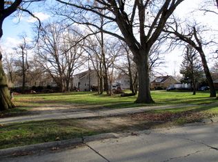 8445 Groveview Ave, Ferndale, MI