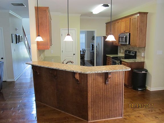 4th image of 206 Sousa Ct