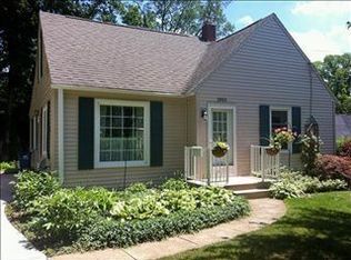 2803 Broadway Ave, Kalamazoo, MI 49008