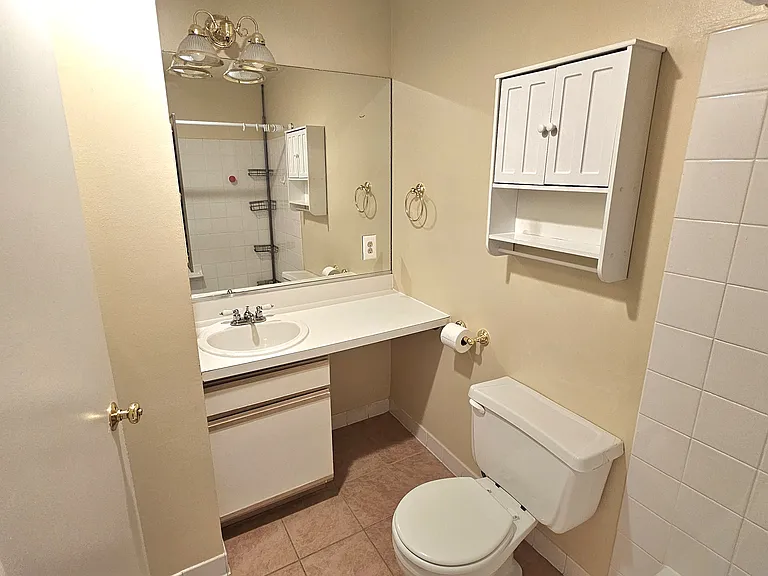 441 Tomlinson Rd #H1 — Photo 25