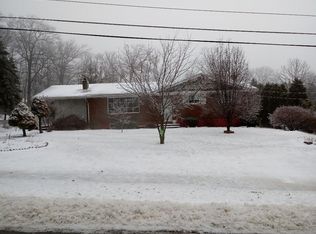 20 Oakland St, Hazleton, PA 18202