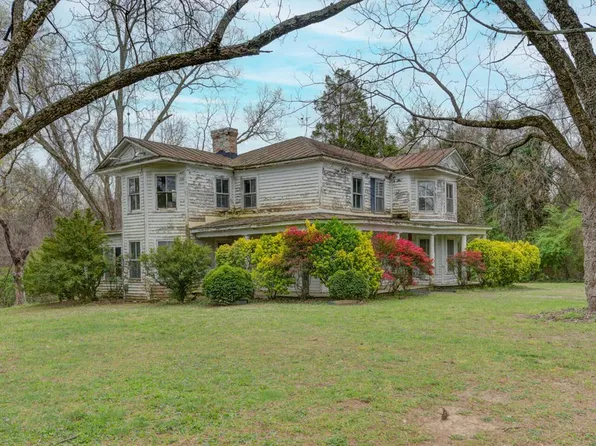 2428 Highway 58, Buffalo Junction, VA 24529