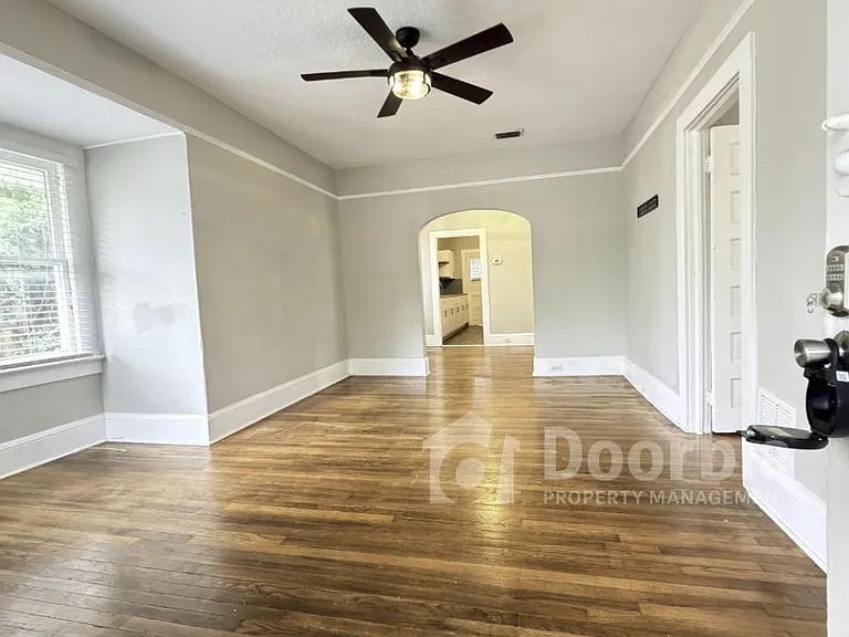 1763 Landon Ave — Photo 1