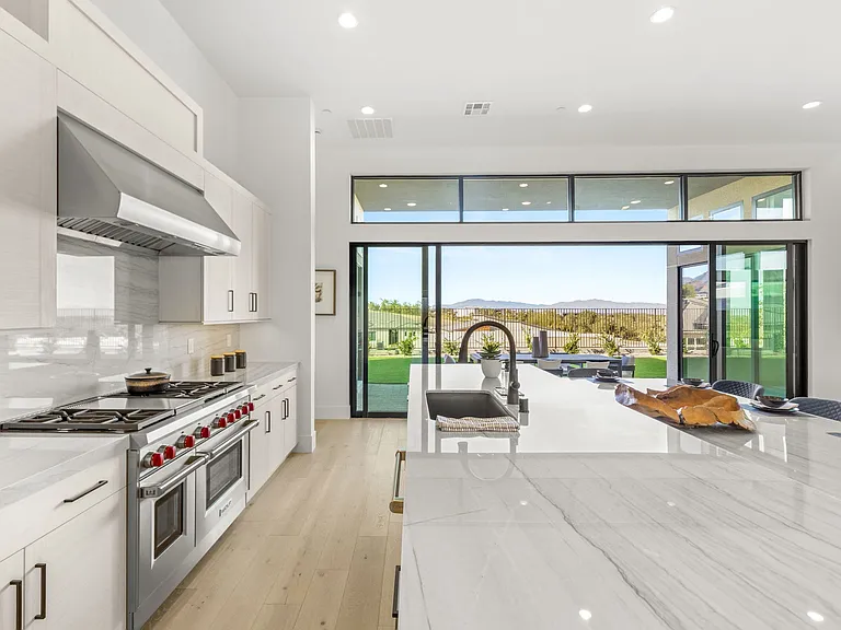 10964 Rossa Peak Ave — Photo 14