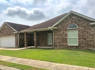1408 Elizabeth Stone Dr, Bridge City, TX 77611